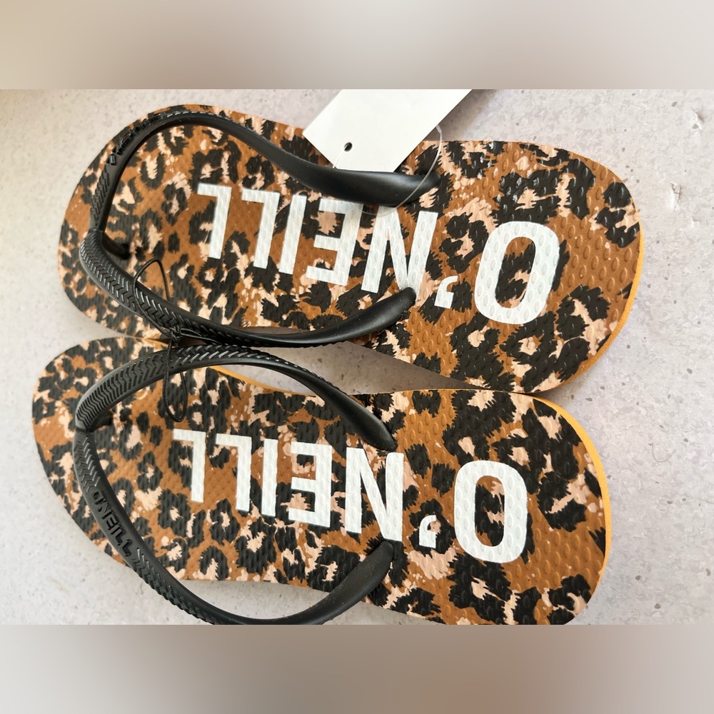 NWT O'Neill Bondi‎ Animal Print Sandals Flip Flops Casual Beach Thong Women's 7 - Picture 2 of 9